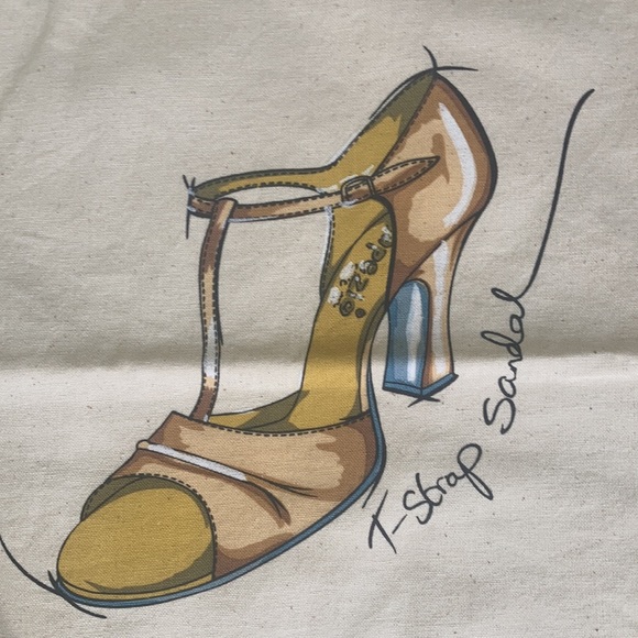 Dust Cover Bags with Shoe Graphics Set of 4 Will Sell Separately - Picture 4 of 8